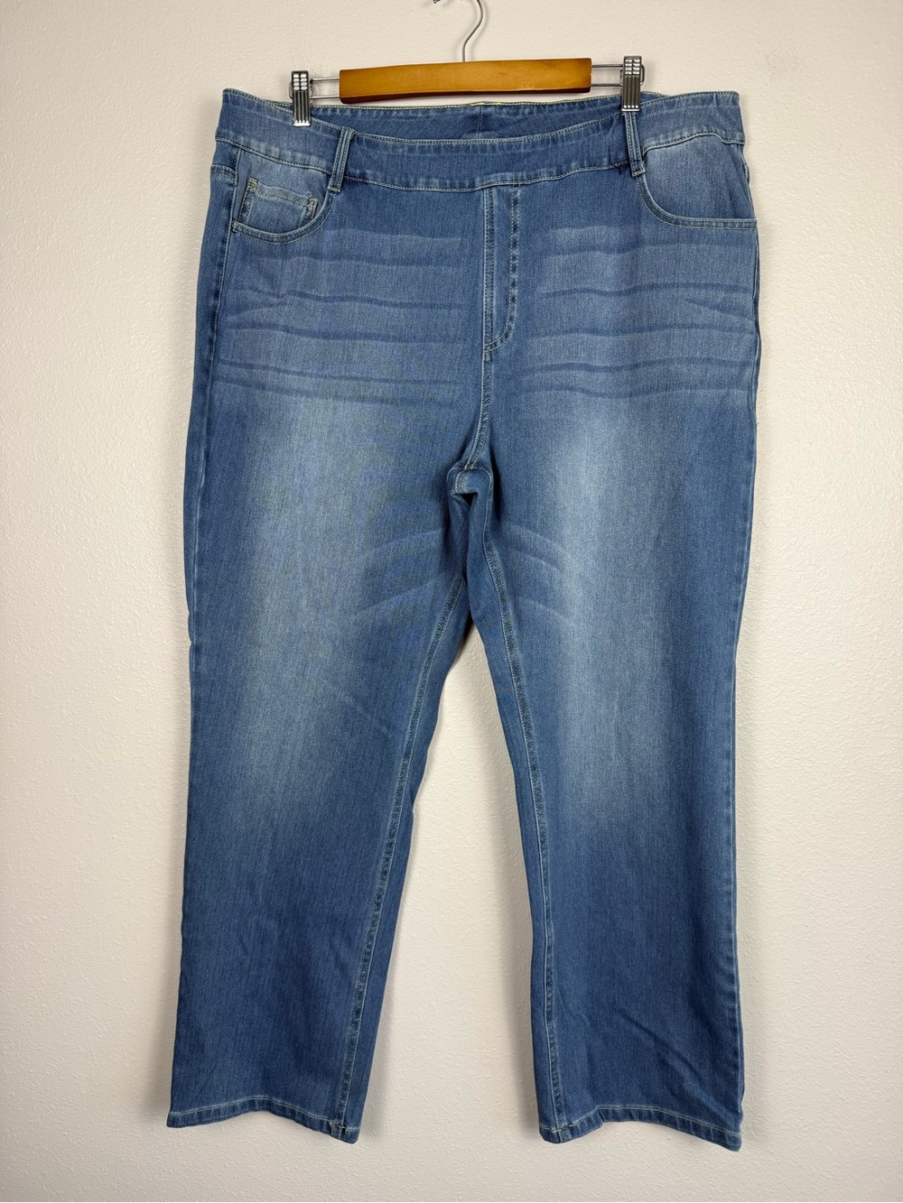 HALARA Straight Light Blue Denim Jeans